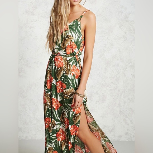 NWT - Forever 21 Plus Contemporary Tropical Dress - Size 0X (XL) - Picture 1 of 4